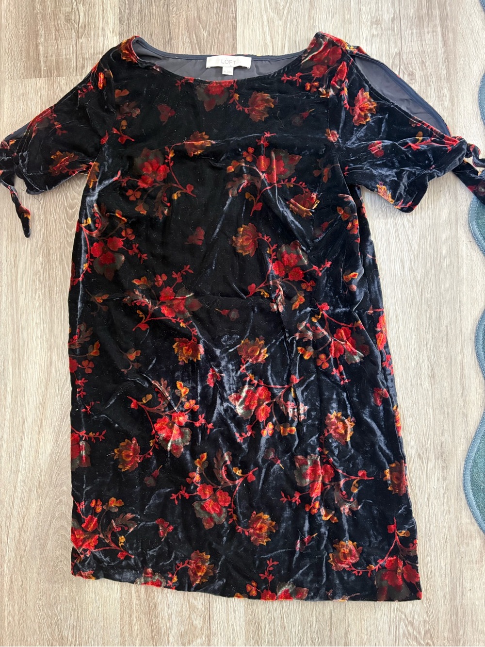 LOFT Velvet Floral Shirt Dress in Black and Red